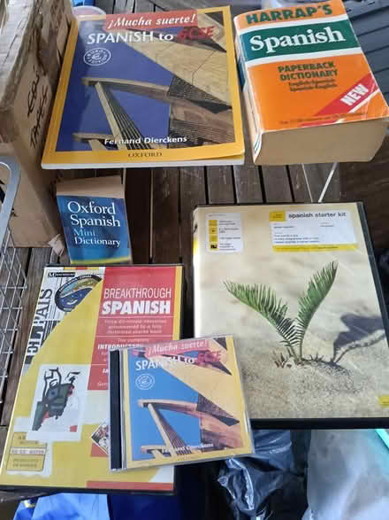 Photo of free Books for learning Spanish (Clayton BD14) #1