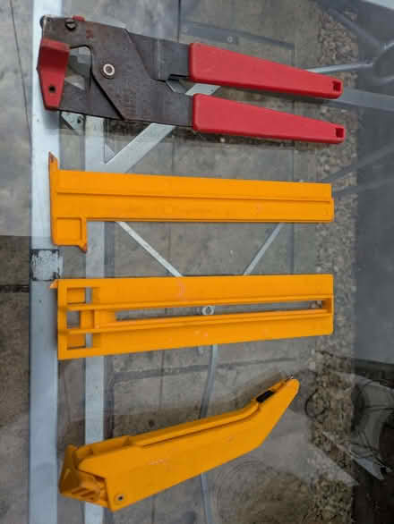 Photo of free Tiling equipment (Nailwell BA2) #1