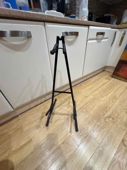 Photo of free Guitar stand (Worcester WR5) #1