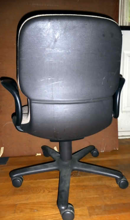 Photo of free 1990’s office chair. Needs work (Somers) #3