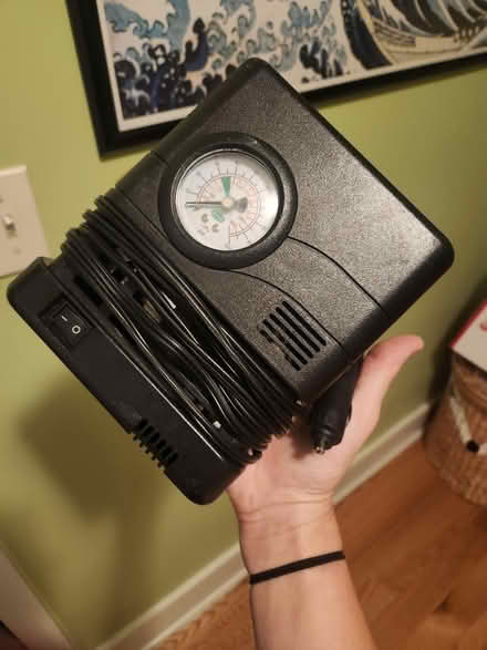 Photo of free Mini car air compressor (Aberdeen) #1