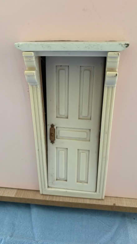 Photo of free Wooden Dolls House (Kings Heath, B14) #3