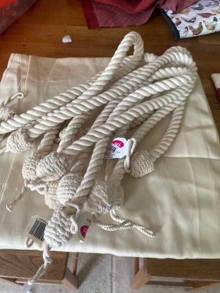 Photo of free 2 x lengths thermal curtain lining (WR13 Berrow) #1