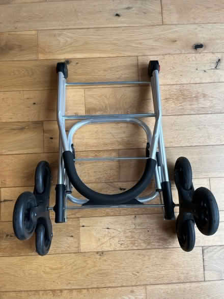 Photo of free Trolley (Ibrox G51) #2