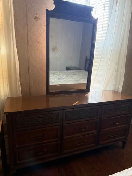Photo of free Bedroom set (Jersey city western slope) #1