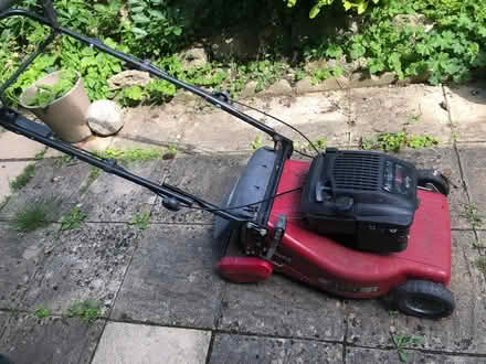 Photo of free Petrol lawn mower Mountfield 480R (ox7 6dy shipton) #1