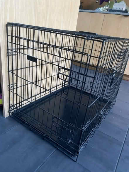 Photo of free Dog Crate - Medium (Forest Hill SE23) #2