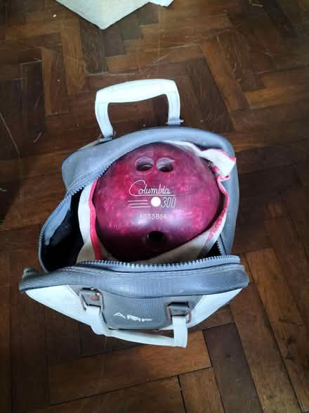 Photo of free Tenpin Bowling Ball (Stone Cross BN24) #1
