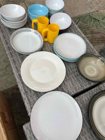 Photo of free Plates and Bowls (Houghton-le-Spring DH5) #2