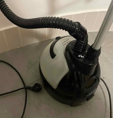 Photo of free Garment Steamer ”Conair” (Abbotsford 2046) #2
