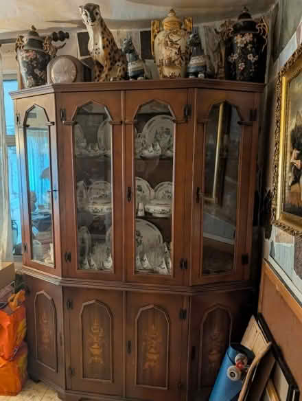 Photo of free Display cabinet (Harringay N4) #1