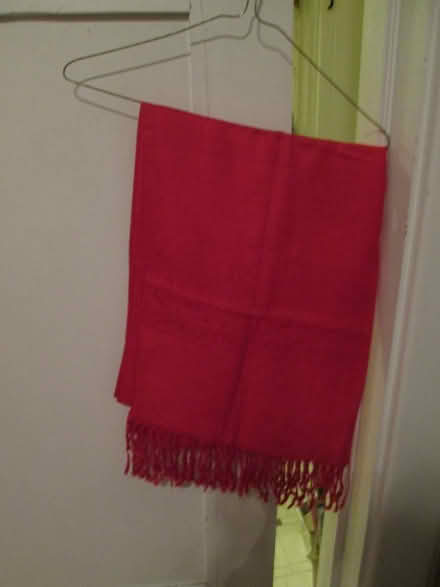 Photo of free very big red scarf/pashmina (Old Ottawa South) #1
