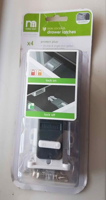 Photo of free Lindam Dual Locking CHILD SAFETY (N evington, Leicester LE5) #2