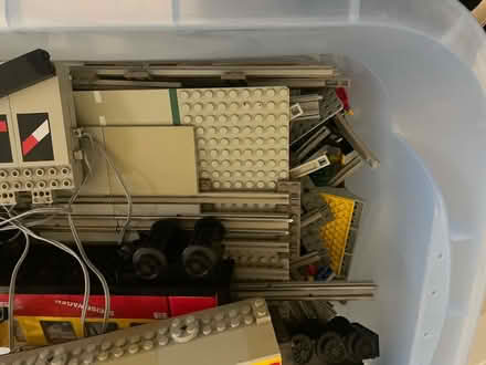 Photo of free Lego 12v Trainset (Abbotsford 2046) #3