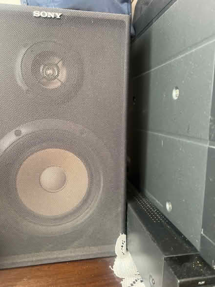 Photo of free Sony Hi Fi (Ware SG12) #2