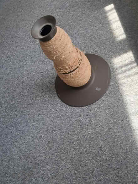 Photo of free Cat Scratching Post Small (St. Martin's CT1) #2