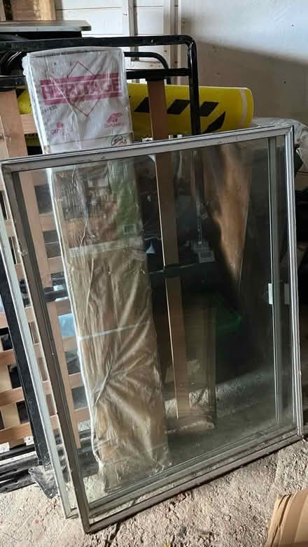 Photo of free 3x window glass (Devizes SN10) #1