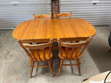 Photo of free Dining table and 4 chairs (Hallett cove) #1