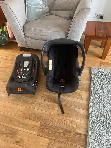 Photo of free Baby car seat with iso fix (Clayhall IG5) #1