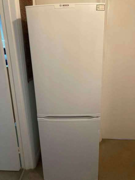 Photo of free Bosch fridge freezer (New Malden KT3) #1
