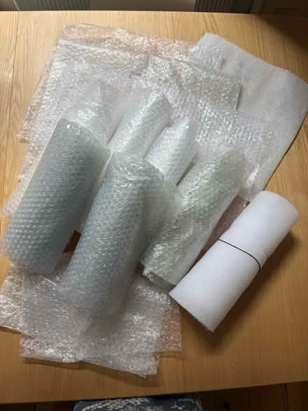 Photo of free Bubble wrap, plastic envelopes, small boxes, packing beads (Earlsdon CV5) #2
