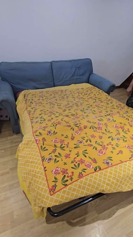 Photo of free Convertible sofaset (Kingsbury HA3) #2