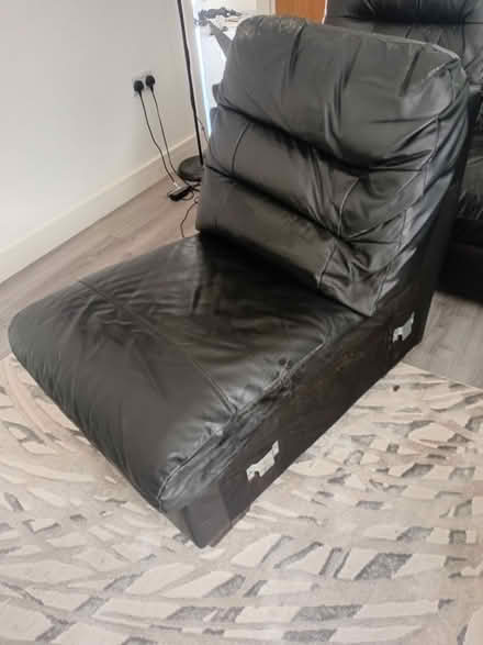 Photo of free corner sofa (3 pieces) (Marshland St James PE14) #3