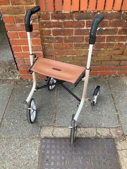Photo of free Four wheel walker with seat (Hampton Hill TW11) #1