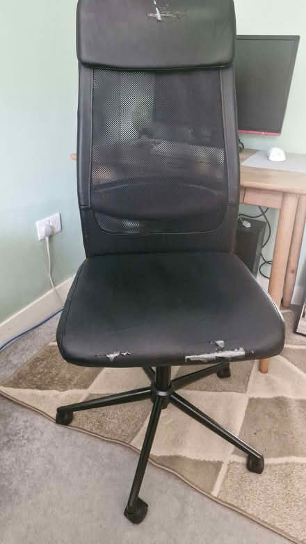 Photo of free Office desk chair (Horkesley Heath CO4) #1