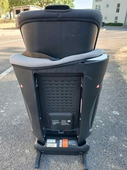 Photo of free Isofix Childs Car Seat (Alver Valley PO13) #2