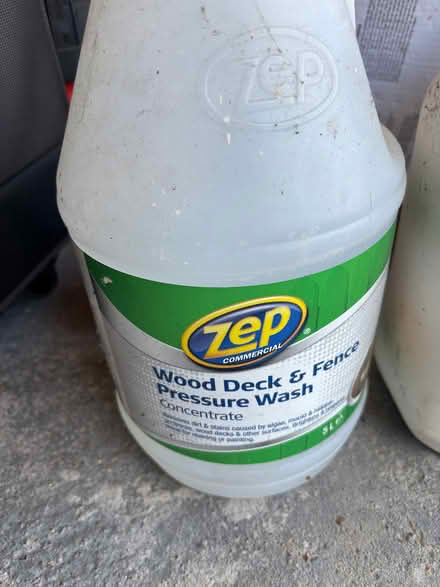 Photo of free PVA glue and Wood deck cleaner (Sidcup DA14) #2