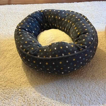Photo of free Cat Bed (Milton Keynes MK4) #1