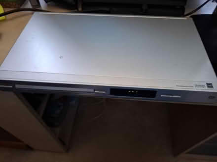 Photo of free Phillips DVP3120/05 (Caversham RG4) #2