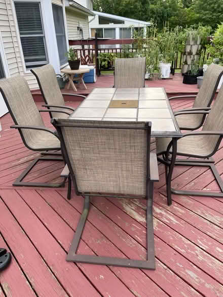 Photo of free Outdoor dining table and chairs (Hatfield Pa) #4
