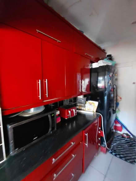 Photo of free Kitchen Unit doors and 2 wall units (Ilford IG1) #1
