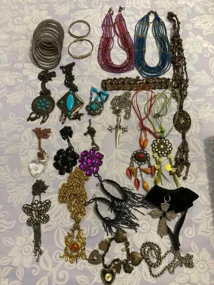 Photo of free Jewelry (Swindon SN5) #1