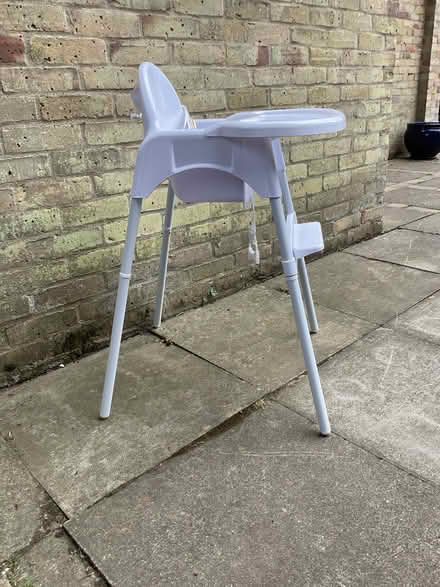 Photo of free two-level high chair (CB3 0EQ) #2
