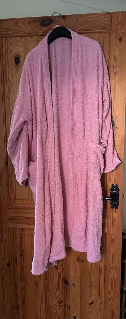 Photo of free Toweling robe, dressing gown, pink (Hare Green, Great Bromley CO7) #1