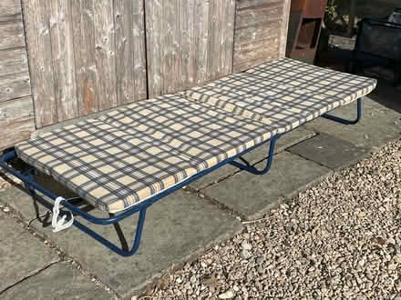 Photo of free Vono bed (Winterbourne Monkton SN4) #2