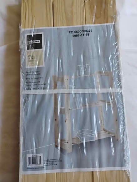 Photo of free DIY shelf kit (Ifield West) #1