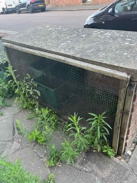 Photo of free Metal grid (Bromley North BR1) #1