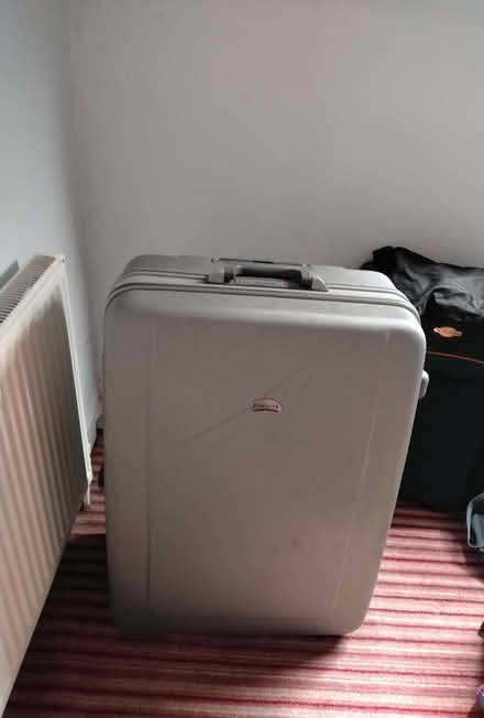 Photo of free Large Suitcase (Bowling BD4) #1
