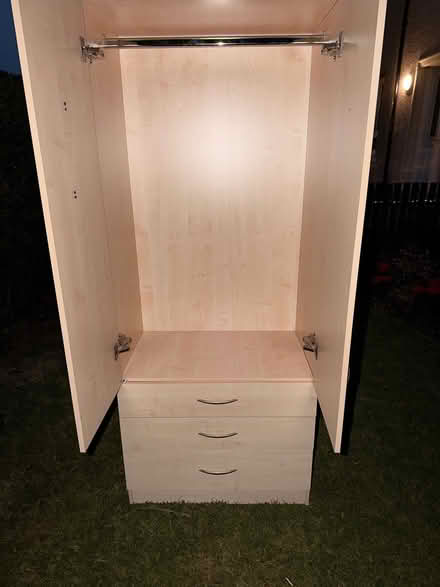 Photo of free Wardrobe with 3 drawers (Larkhall ML9) #3