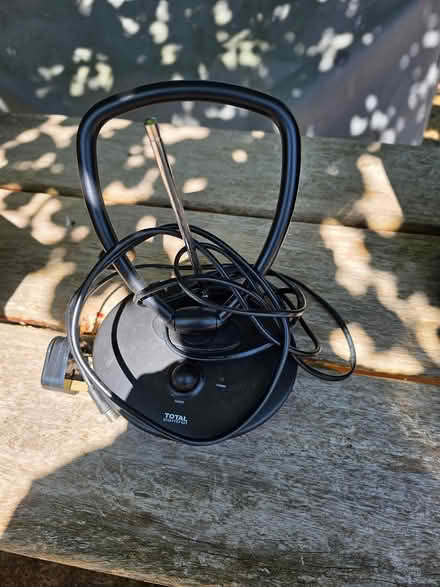 Photo of free TV, radio aerial (Lindfield, HH RH16) #1
