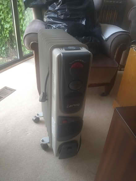 Photo of free Plug in oil radiator (Ballinteer, Dublin) #1