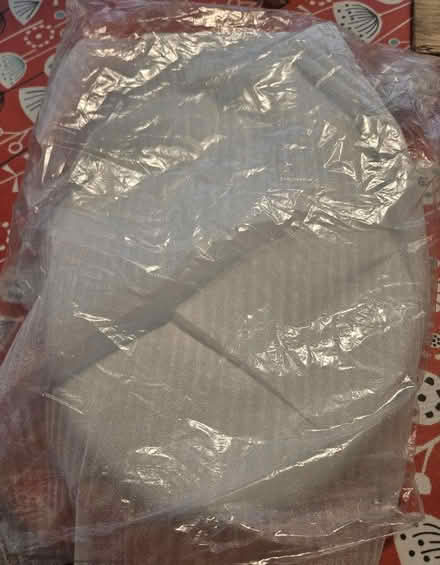 Photo of free Brand new unused white plastic toilet seat (Cashes Green GL5) #1