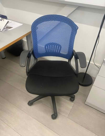 Photo of free Office chairs (Greenwich SE10) #1