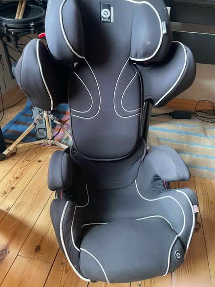 Photo of free Kids car seat (Greystones S11) #1