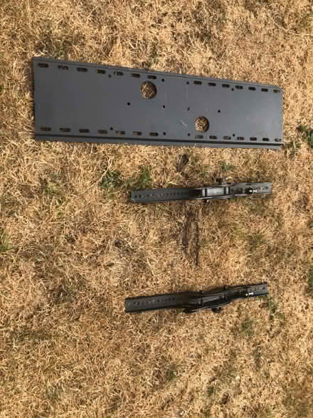 Photo of free Tv wall bracket (Elkstone GL53) #1