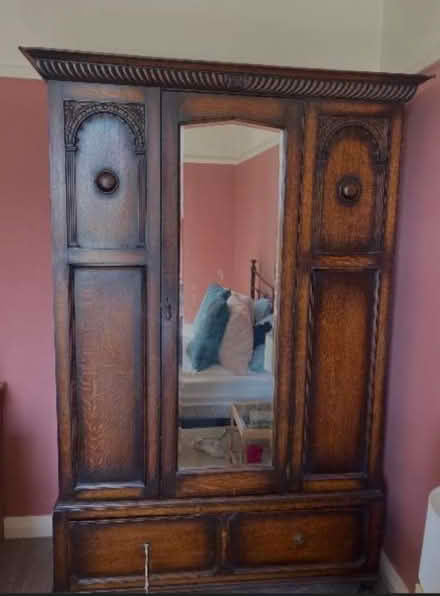 Photo of free Antique wardrobe - collect today (Sw2 1qe) #2